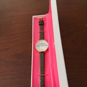 Elegant Gold and Black Watch